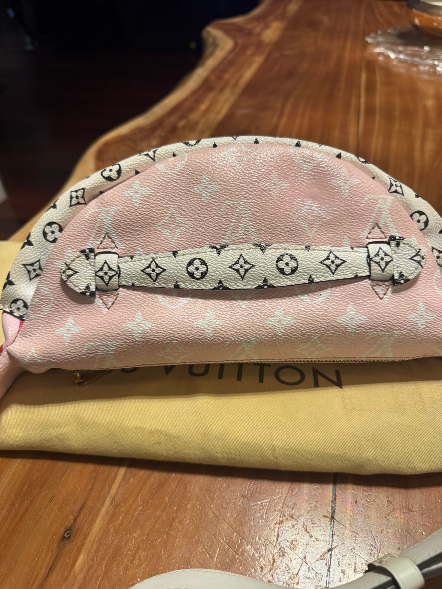 Louis Vuitton Monogram Giant Bumbag – Red/White (Dust Bag Included)