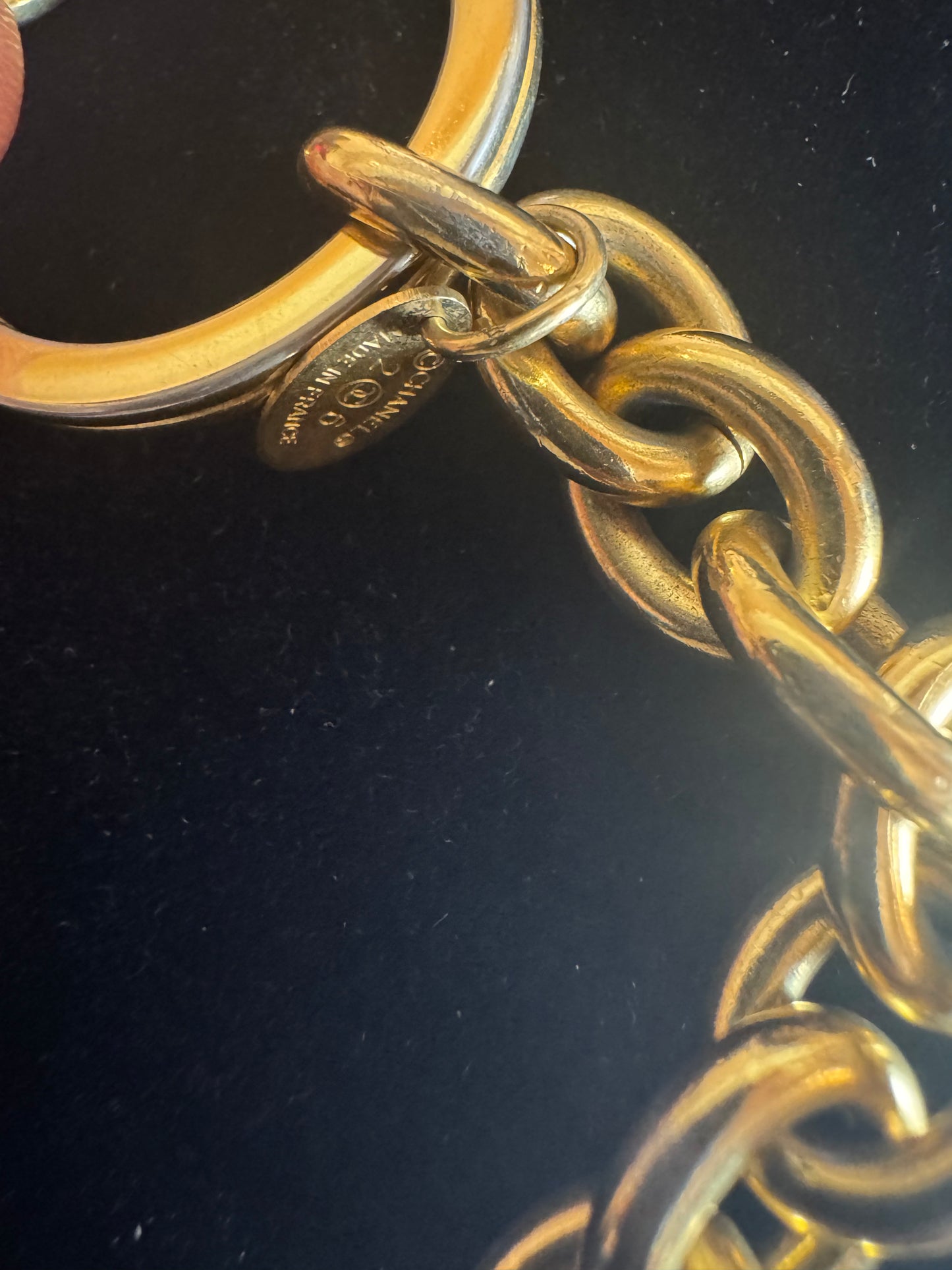 Chanel Paris round logo keychain / bag charm